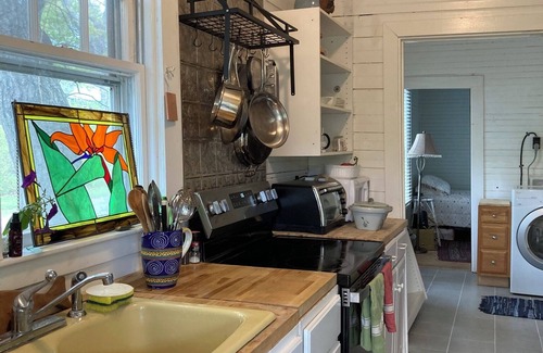 Peaks Island House | Arundel-Turn of the century spacious classic summer home