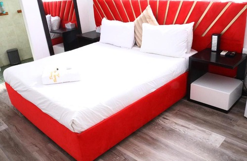 Dundee House | Arusha Lodge