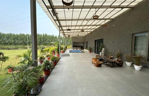 Zirakpur Villa | Arzen Farms
