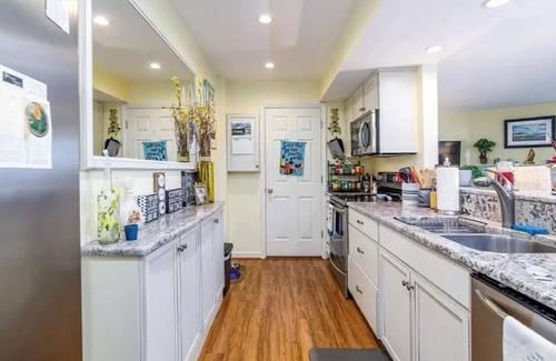 Smith Mountain Lake Condo | As Good As It Gets - great lakefront view!