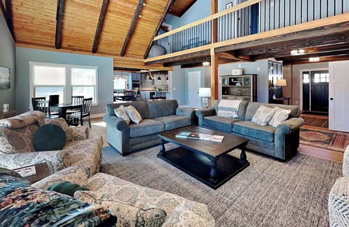 Paradise Point House | As You Lake It | New Build, Hot Tub, Pool Table