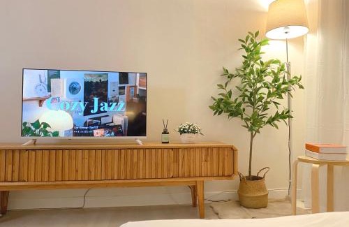 Cheonho-dong Apartment | Asan Medical Center Lotte Tower Coex Mall The Hyundai Cheonho walking by 6min