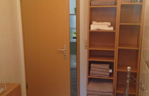 Gross Schoenebeck Apartment | Ascanian apartment directly on the advertising channel for 2-3 people. * Schorfheide