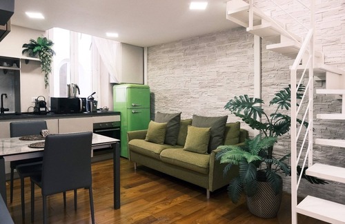 Porta Romana Apartment | AsCasa Prestigious suite in Crocetta