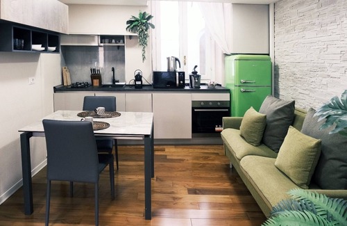 Porta Romana Apartment | AsCasa Prestigious suite in Crocetta