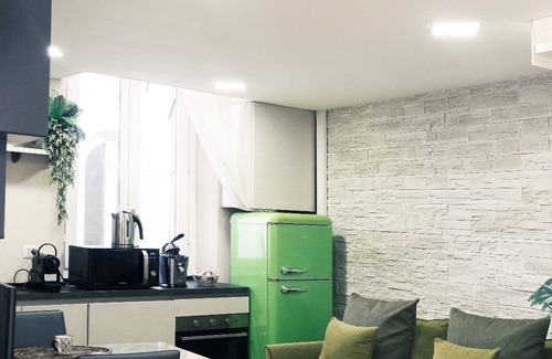 Porta Romana Apartment | AsCasa Prestigious suite in Crocetta