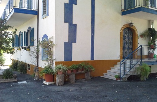 Ascea House | Ascea Marina: Villa "La Quercia Blu" - Ideal for a holiday immersed in nature and in history