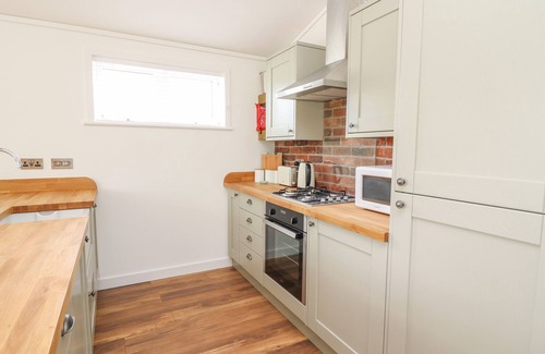 Llangurig Cottage | ASH LODGE, family friendly, luxury holiday cottage in Llangurig