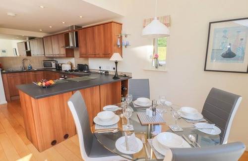 Kirkby Lonsdale House | ASH MEADOWS, family friendly, with a garden in Kirkby Lonsdale