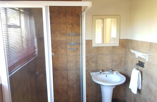 Clarens Bed & Breakfast | Ash River Lodge B&B