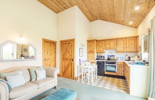 Fourstones Near Bentham Cottage | ASHBANK COTTAGE, character holiday cottage, with open fire in Tatham