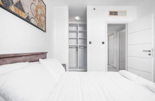 Ashdod Apartment | Ashdod Luxe Escape Spacious, Stylish, with Mamád