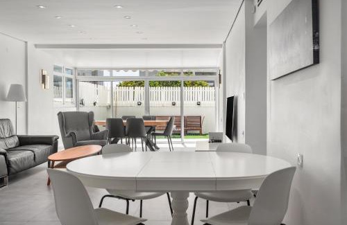 Ashdod Apartment | Ashdod Skyview modern 3bdr apartment by torohome