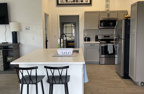 Stratford Condo | Ashe Westshore Bungalow centrally located near lake, sand dunes, golf courses!