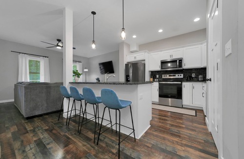 Fletcher House | Asheville Area Retreat - Cozy,Hot Tub,Firepit,3BR