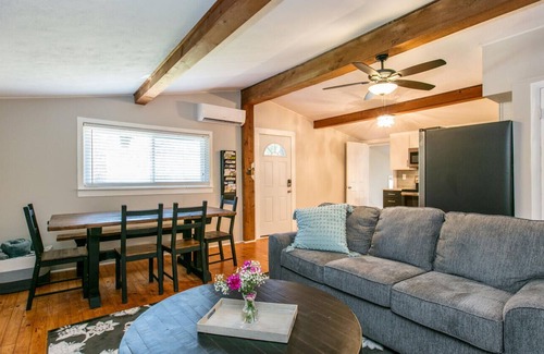 Royal Pines House | Asheville - Sierra Nevada Exit, Close to downtown
