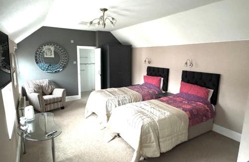 Douglas House | Ashfield Guesthouse