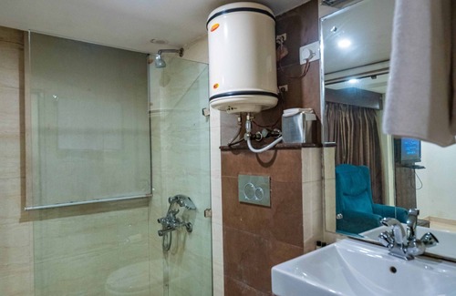 Chhota Shimla Hotel | Ashiana Clarks Inn, Shimla