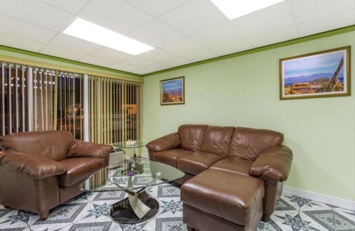 Ashland Hotel | Ashland Studio Inn By OYO Richmond North near Kings Dominion