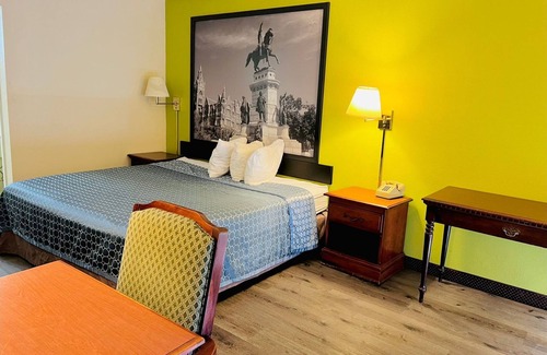 Ashland Hotel | Ashland Studio Inn By OYO Richmond North near Kings Dominion