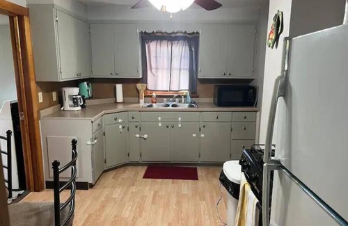 Ashley House | Ashley hideaway!