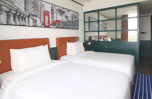 Kebon Sirih Hotel | Ashley Tugu Tani Menteng