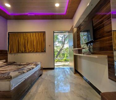 Mount Abu House | Ashoka Farm House