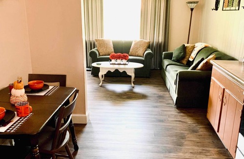Ashtabula House | Ashtabula Home Near Walnut Beach + Eateries!