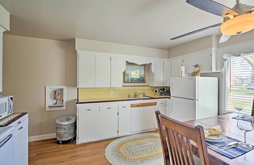 Ashton House | Ashton Escape w/Yard: 56 Mi to West Yellowstone!
