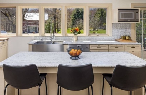 Shokan House | Ashton Hills Estate - Main 6B/3Ba Mountain Oasis