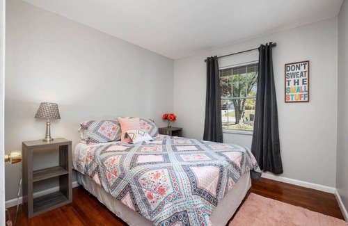 West Chester House | Ashwood Arbor 3 bedrooms 2 bath sleeps 8