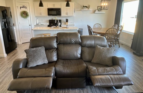 Springfield House | Ashwood Gables: A Taste of Home