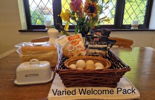 Ashford House | Ashwood Holiday Cottage.