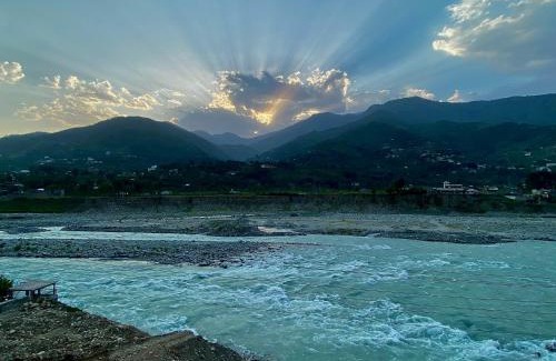 Miandam Hotel | Askari Inn Hotels