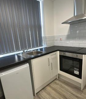 Scunthorpe Apartment | ASM- One Bedroom Station House