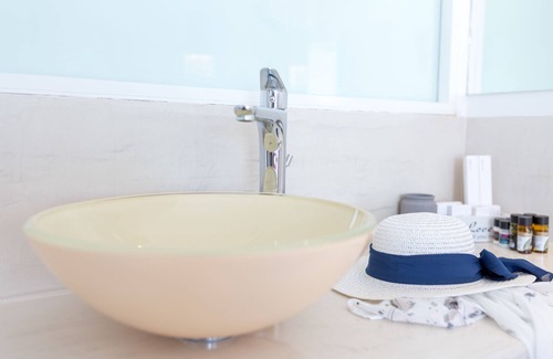 Fira House | Asma Suites