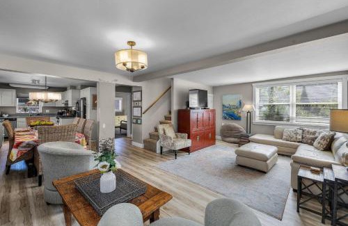River West House | Aspen Bungalow - Meredith Lodging