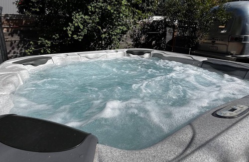 East Kootenay House | ASPEN GROVE/Fernie/Hot Tub/Walk Downtown