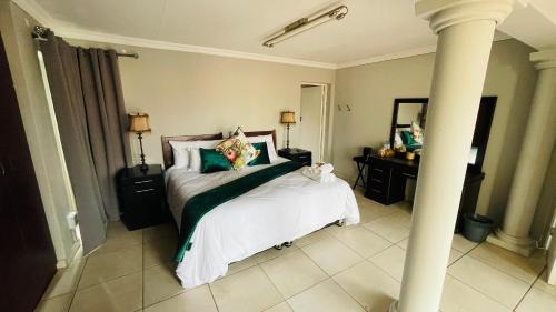 Zwartkop House | Aspen Guest House NO LOADSHEDDING