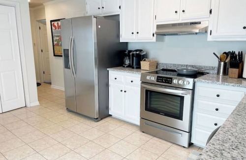 Decatur House | Aspen House—Cozy & Central Townhouse