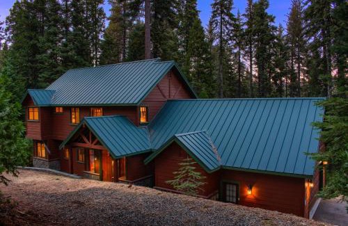 Fish Camp House | Aspen House in Fish Camp- 2 Miles from Yosemite's South Entrance