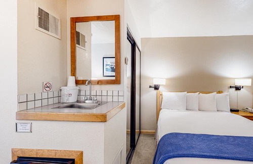 West End House | Aspen Mountain Lodge 309