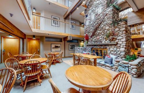 West End House | Aspen Mountain Lodge