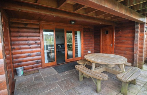 Bridgetown Cottage | ASPEN, pet friendly, with a garden in Dolton