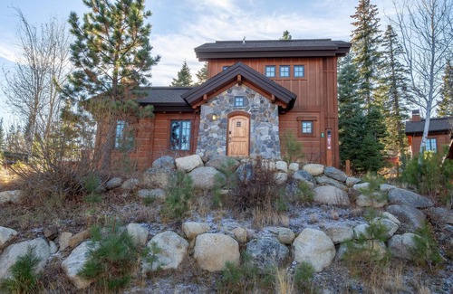 Tamarack Resort Cottage | Aspen Ridge - Peaceful Cottage with Private Hot Tub
