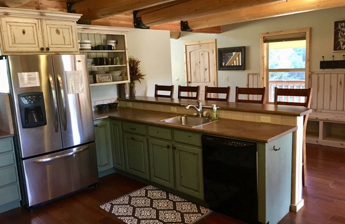 Soda Springs Cabin | Aspen Ridge - Scenic Mountain Cabin Retreat that Borders Nat'l Forest