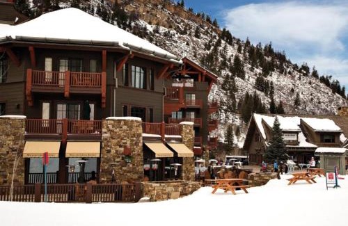 Aspen Apartment | Aspen Ritz-Carlton 3 Bedroom Residence - Ski In, Ski-Out