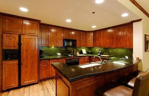 Aspen House | Aspen Ritz Carlton Premier 03