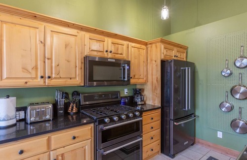 Driggs House | Aspen Serenity Retreat Near Grand Targhee, Teton Valley Hiking & Wildlife Views