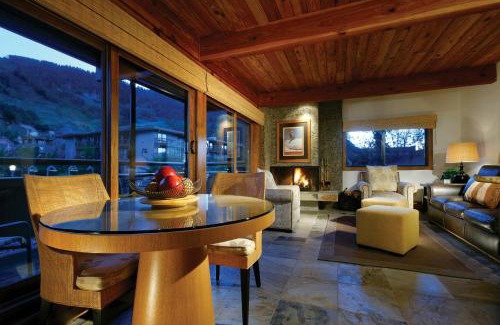 Downtown Hotel | Aspen Square Condominium Hotel